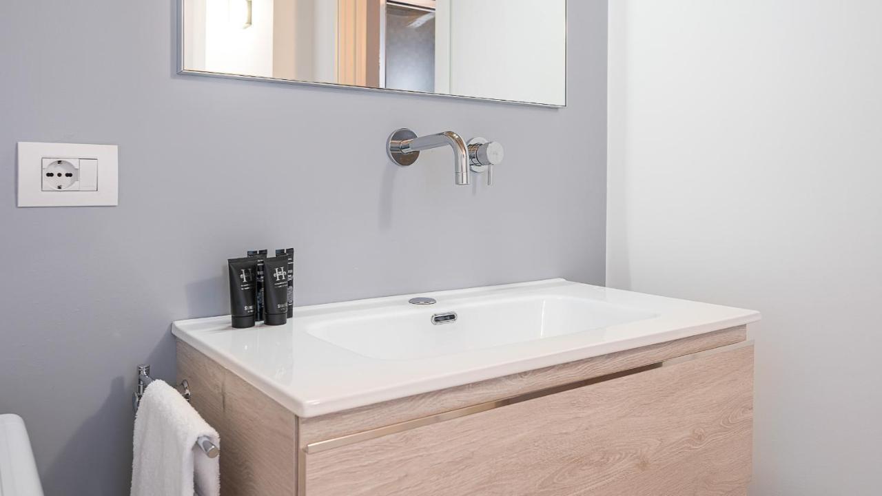 Classbnb - Due Moderni Appartamenti A 1Km Dall'Arco Della Pace 米兰 外观 照片